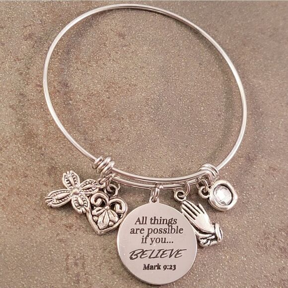 Expandable Believe All Things Are Possible Saying Charm Bracelet - Picture 2 of 2